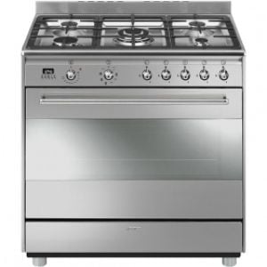 Smeg 90cm 5 Burner Stainless Steel Gas/Electric Stove - SSA91MAX9 + Free Whistling Kettle And Griddle (5083NC + 66887NC)